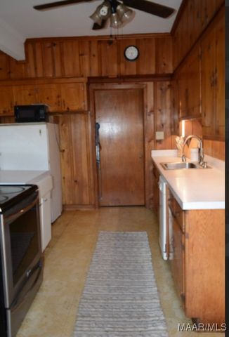 228 Moncrief Street, Prattville, AL 36067