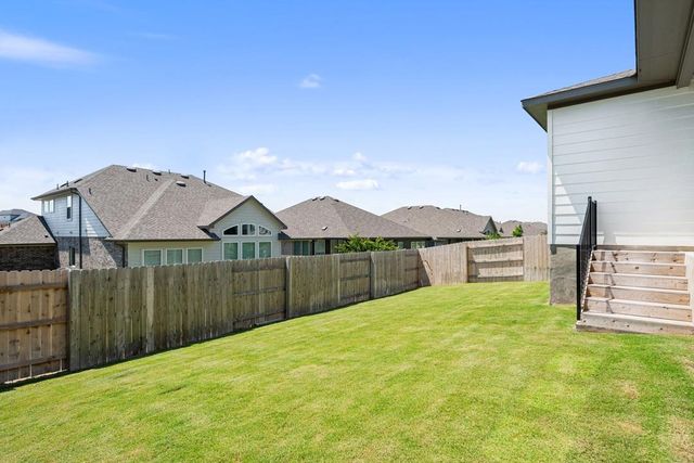 148 Old Woods Road, Liberty Hill, TX 78642