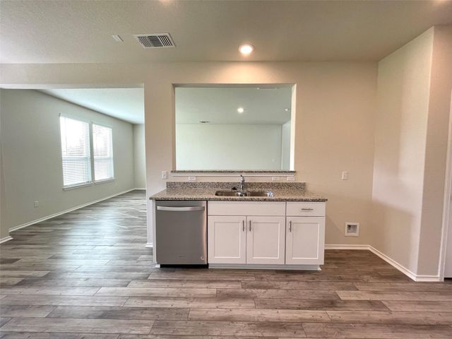 51 Pacific Loon ST, Leander, TX 78642