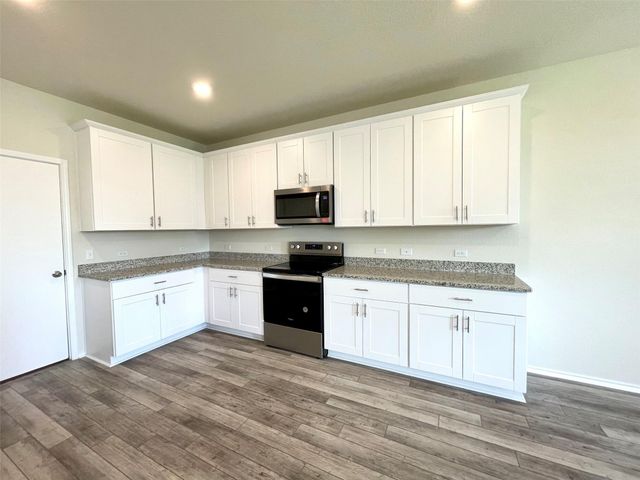 51 Pacific Loon ST, Leander, TX 78642