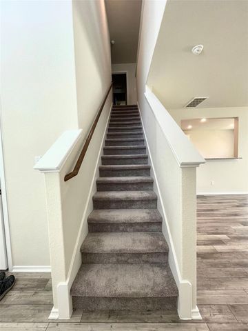 51 Pacific Loon ST, Leander, TX 78642