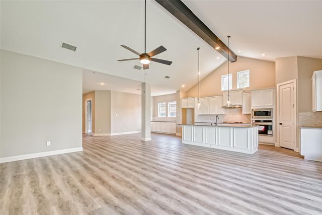 610 Vineyard Hollow Court, Richmond, TX 77406