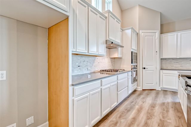 610 Vineyard Hollow Court, Richmond, TX 77406