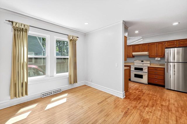 2813 Regent Street, Madison, WI 53705