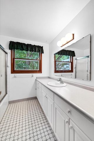 2813 Regent Street, Madison, WI 53705