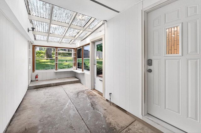 2813 Regent Street, Madison, WI 53705