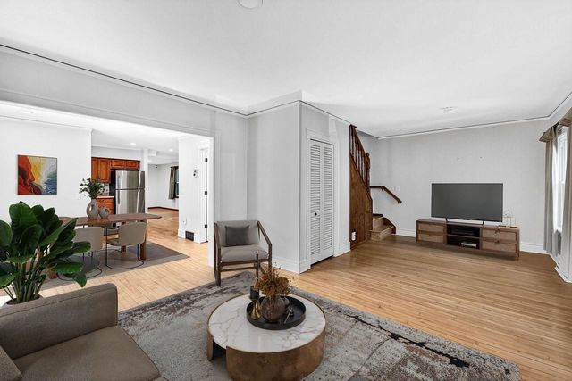 2813 Regent Street, Madison, WI 53705