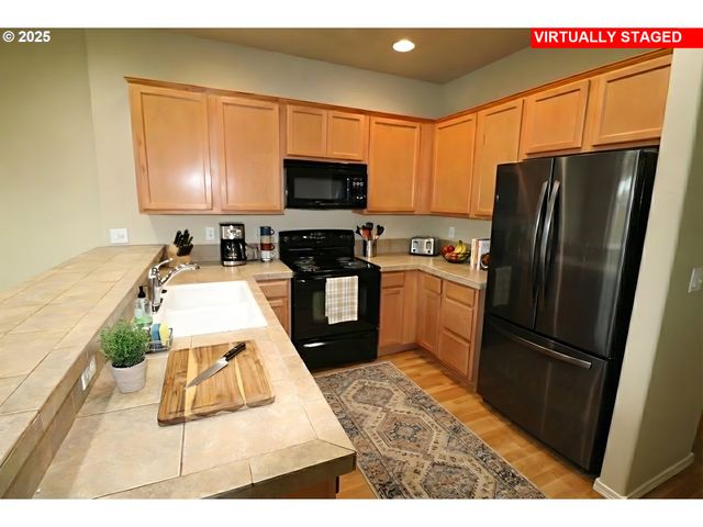1461 Sw EDGEFIELD MEADOWS Ter, Troutdale, OR 97060