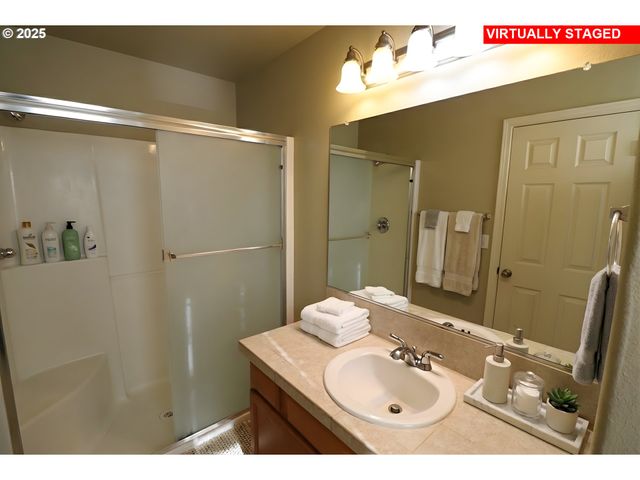 1461 Sw EDGEFIELD MEADOWS Ter, Troutdale, OR 97060