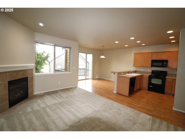 1461 Sw EDGEFIELD MEADOWS Ter, Troutdale, OR 97060