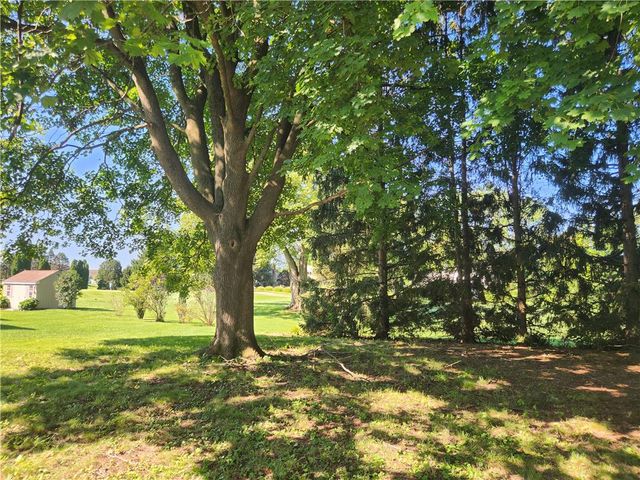 1464 South Krocks Road, Lower Macungie Twp, PA 18106