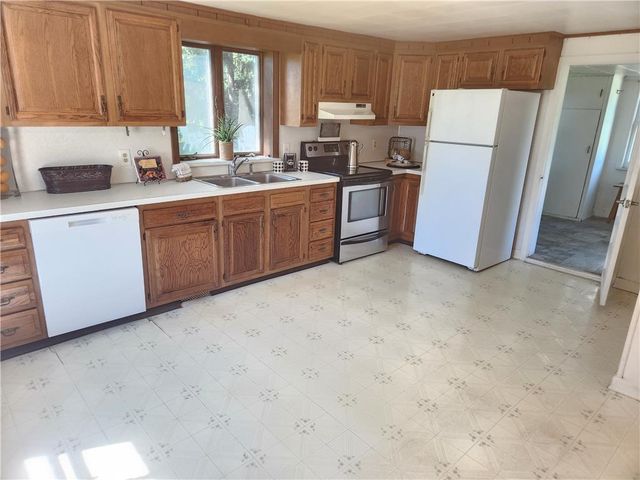 1464 South Krocks Road, Lower Macungie Twp, PA 18106