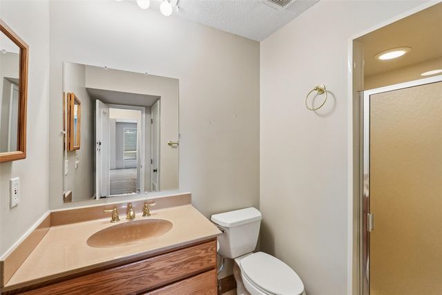 1440 20th Street 9, West Des Moines, IA 50265