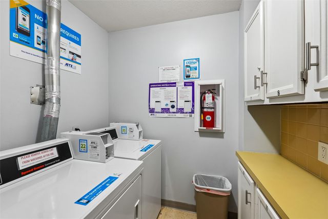 1440 20th Street 9, West Des Moines, IA 50265