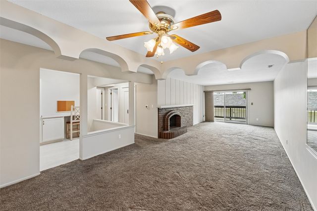 1440 20th Street 9, West Des Moines, IA 50265