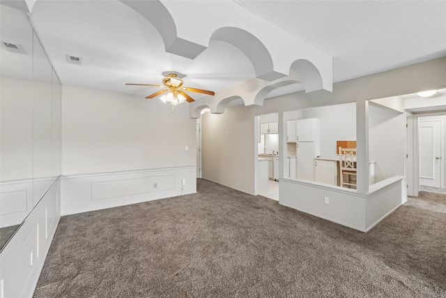 1440 20th Street 9, West Des Moines, IA 50265