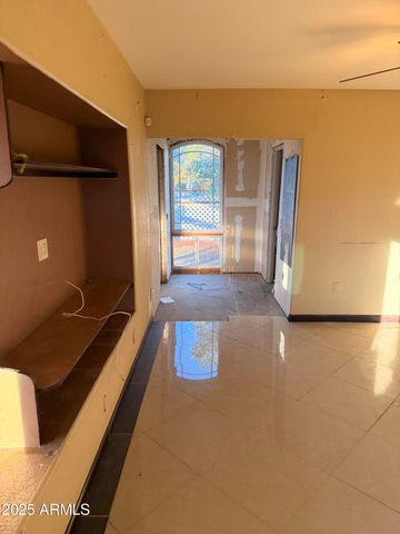 10656 W CONNECTICUT Avenue, Sun City, AZ 85351