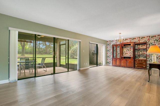 406 MEADOWOOD BOULEVARD, Fern Park, FL 32730