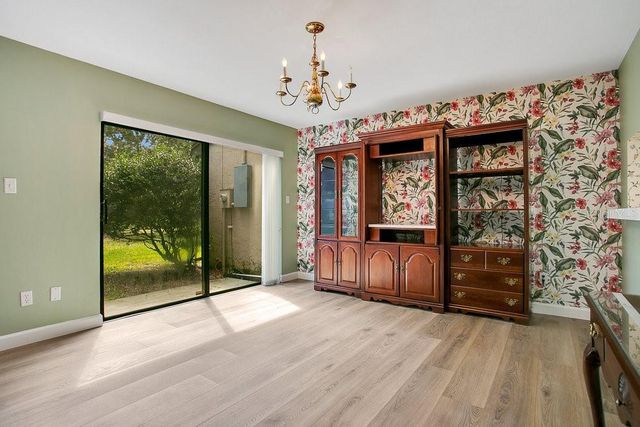 406 MEADOWOOD BOULEVARD, Fern Park, FL 32730