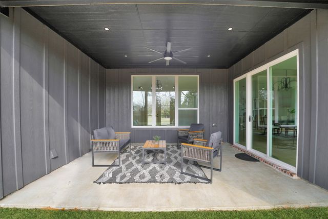 1313 Kanakoa Drive, Tool, TX 75143