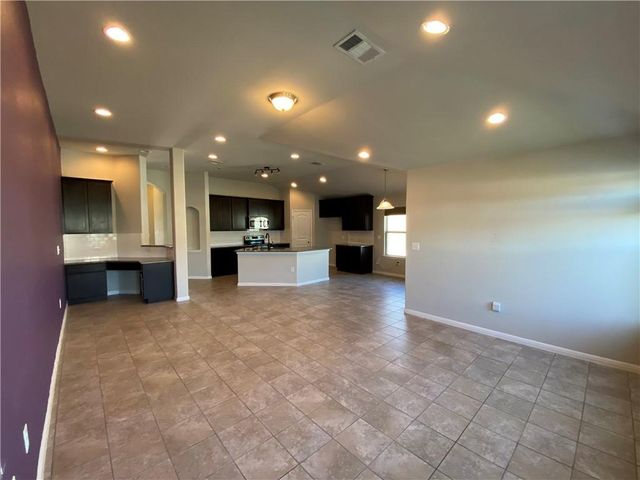 816 Sleeping Bear Dunes DR, Pflugerville, TX 78660
