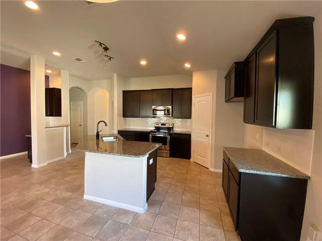 816 Sleeping Bear Dunes DR, Pflugerville, TX 78660