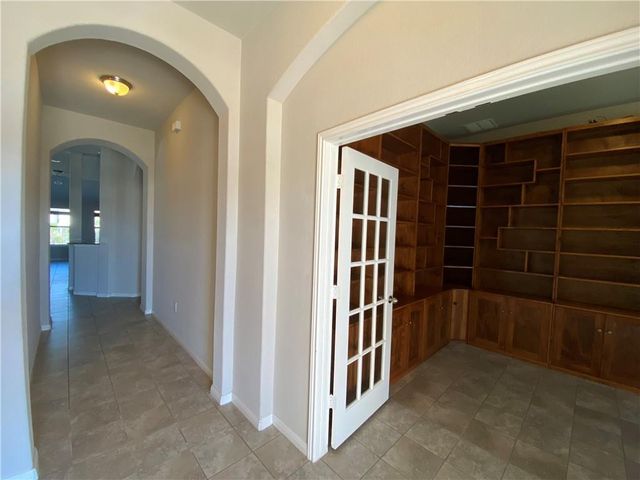 816 Sleeping Bear Dunes DR, Pflugerville, TX 78660