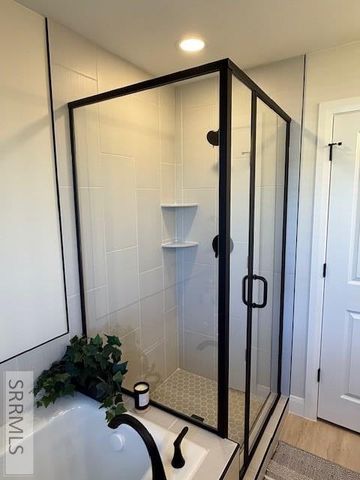 6410 Ender Ln, Idaho Falls, ID 83401