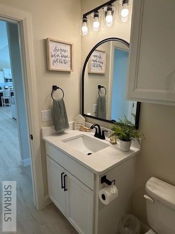 6410 Ender Ln, Idaho Falls, ID 83401