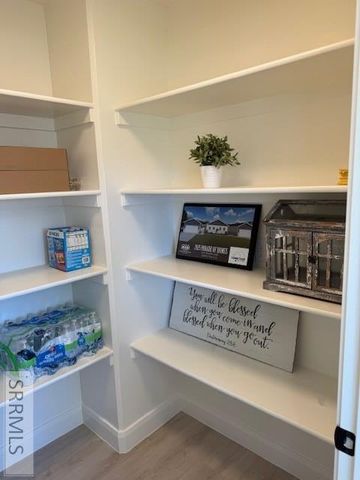 6410 Ender Ln, Idaho Falls, ID 83401