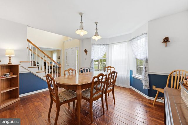 4 GREENFIELD RD, Cochranville, PA 19330