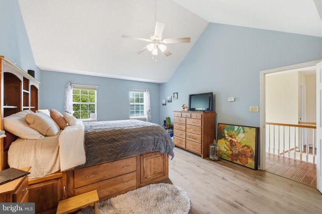 4 GREENFIELD RD, Cochranville, PA 19330