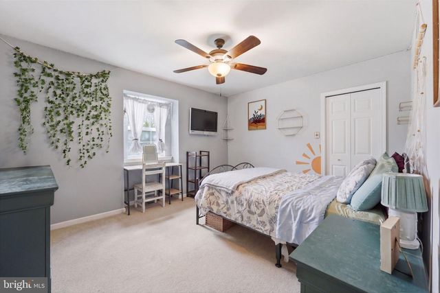 4 GREENFIELD RD, Cochranville, PA 19330