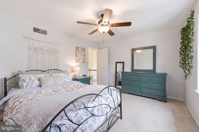 4 GREENFIELD RD, Cochranville, PA 19330
