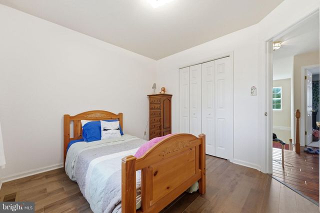 4 GREENFIELD RD, Cochranville, PA 19330