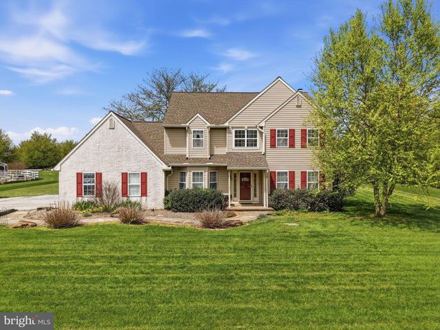 4 GREENFIELD RD, Cochranville, PA 19330