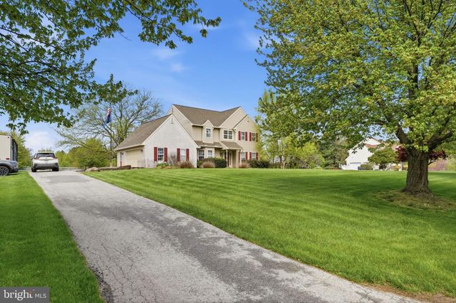 4 GREENFIELD RD, Cochranville, PA 19330