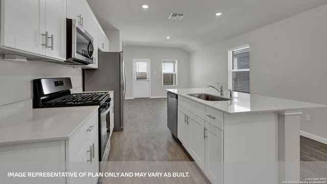 129 MORNING SIDE GROVE, San Marcos, TX 78666