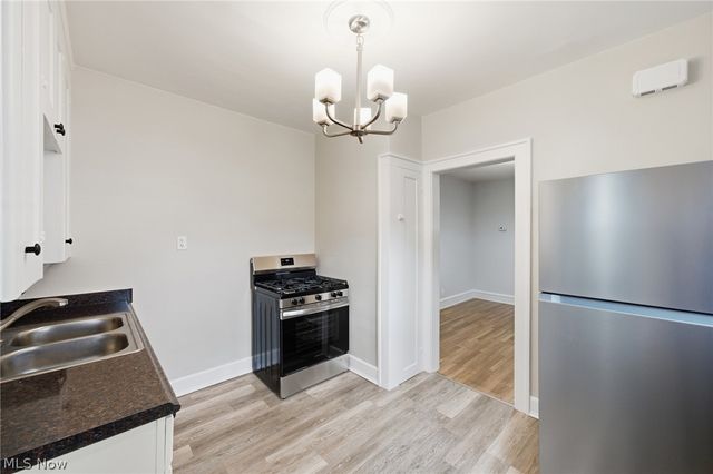 3314 W 130th Street, Cleveland, OH 44111