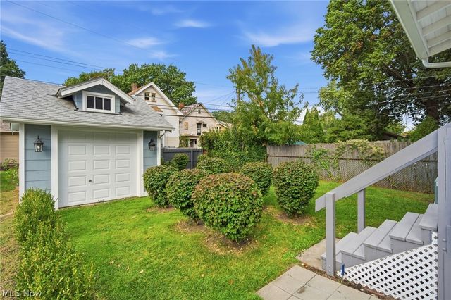 3314 W 130th Street, Cleveland, OH 44111