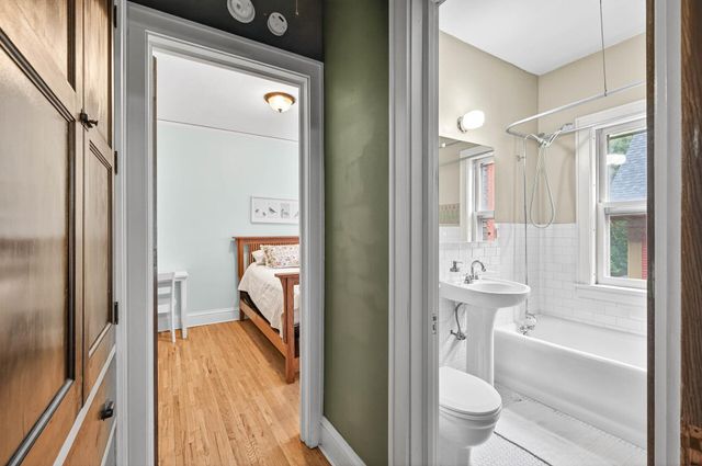 2309 Grand Avenue S 23, Minneapolis, MN 55405