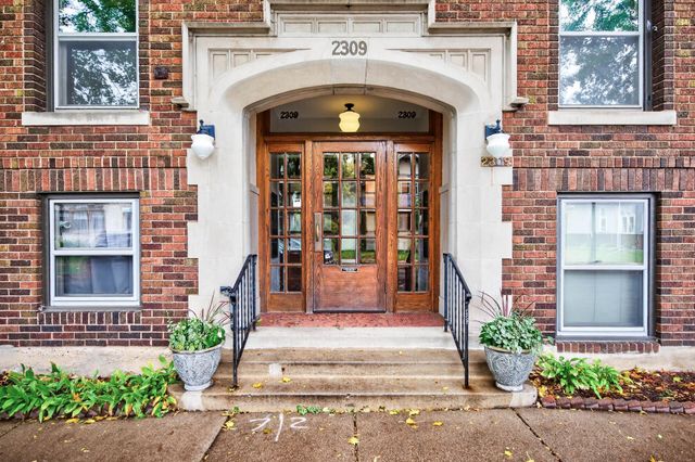 2309 Grand Avenue S 23, Minneapolis, MN 55405