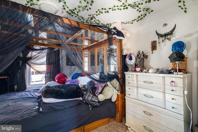 1012 E MAIN ST, Luray, VA 22835