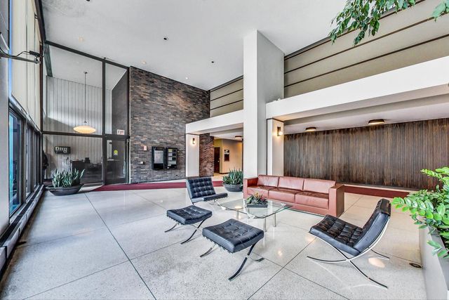5455 N Sheridan Road 1015, Chicago, IL 60640