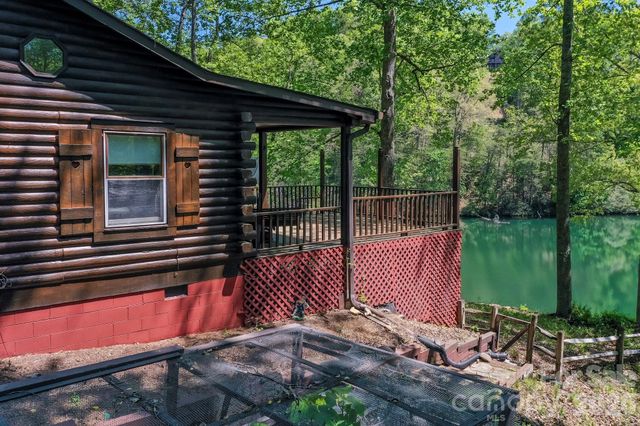 116 Teal Lane, Lake Lure, NC 28746