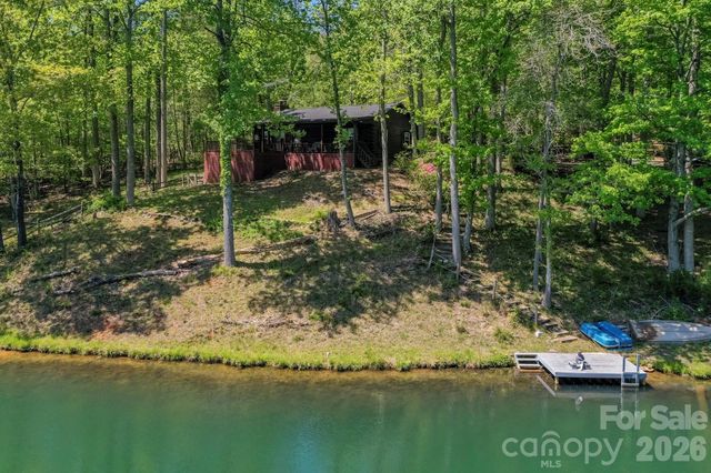 116 Teal Lane, Lake Lure, NC 28746