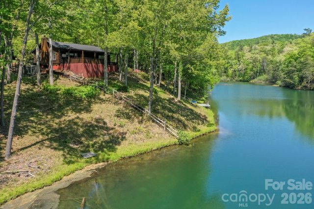 116 Teal Lane, Lake Lure, NC 28746