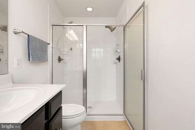 158 NORWOOD DR, Falling Waters, WV 25419