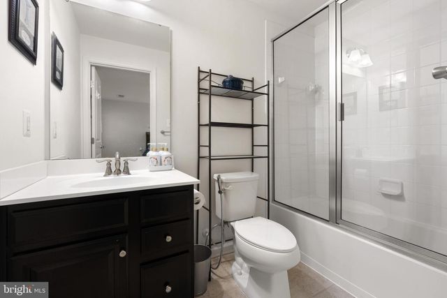 158 NORWOOD DR, Falling Waters, WV 25419