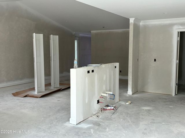 2162 Southern Pine Drive, Leland, NC 28451